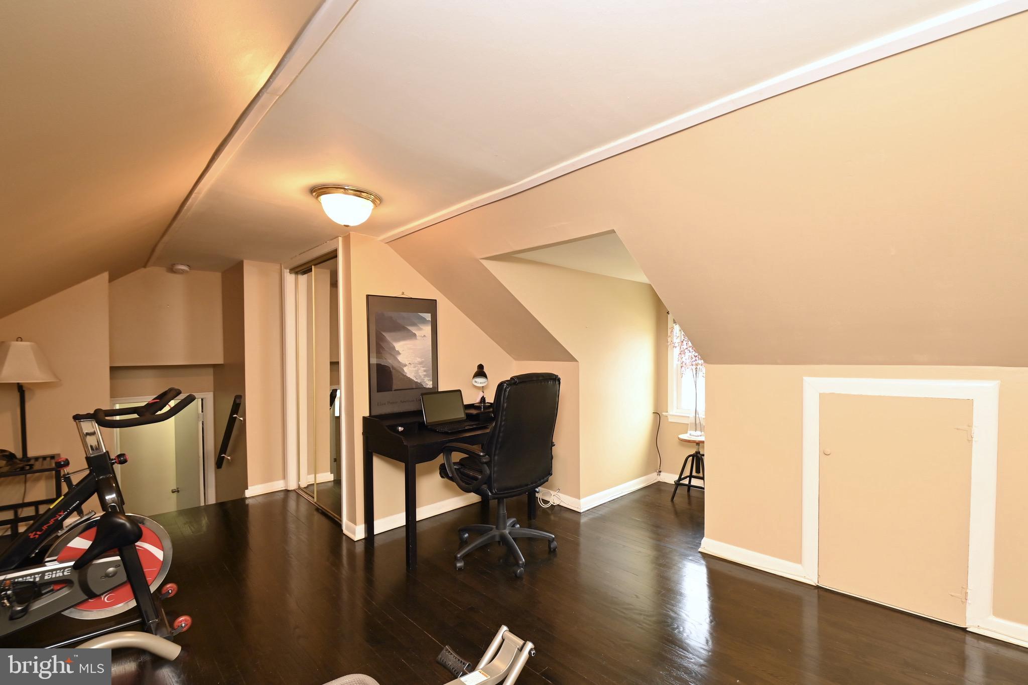 CAMP SPRINGS - Residential