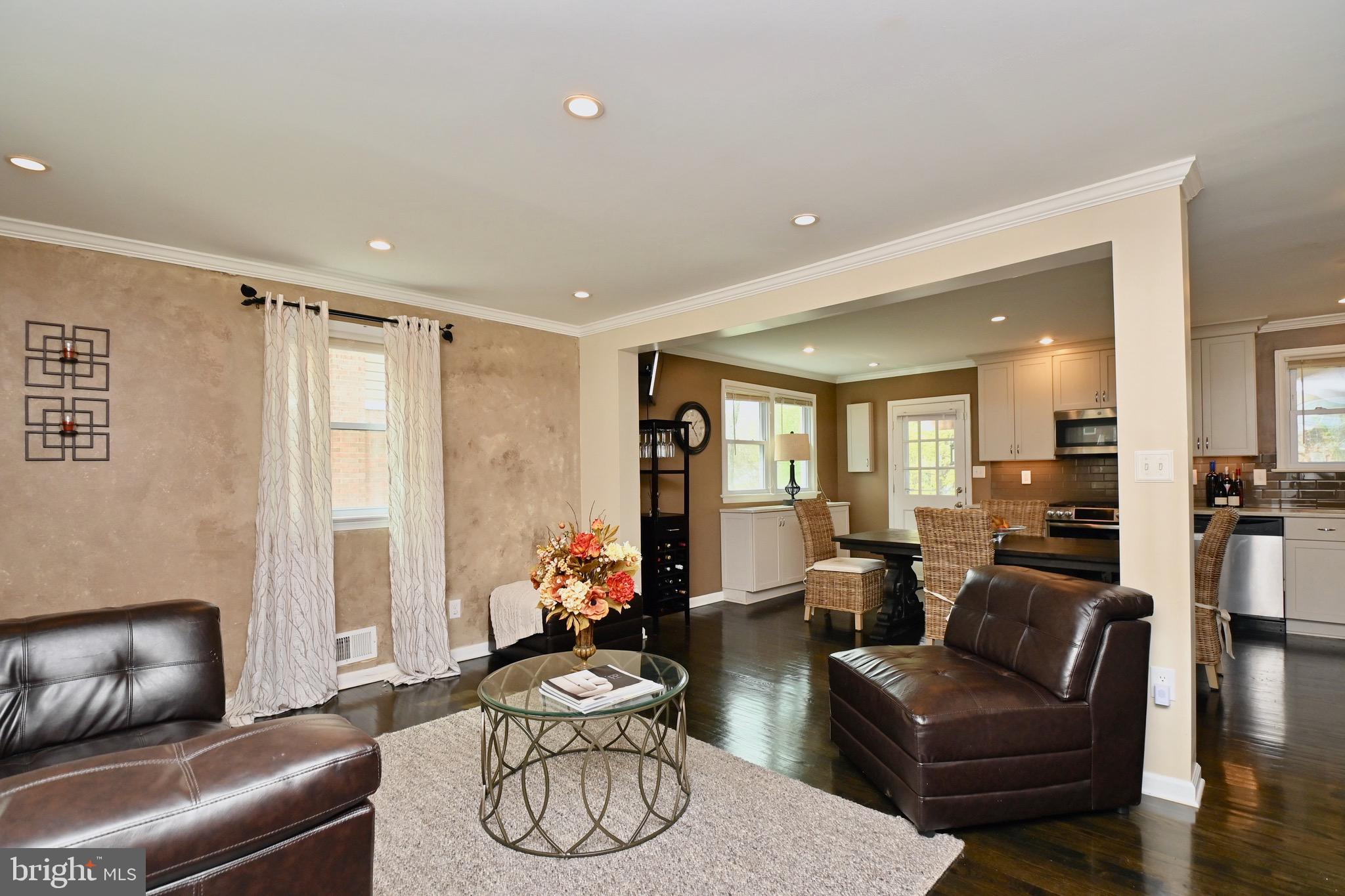 CAMP SPRINGS - Residential