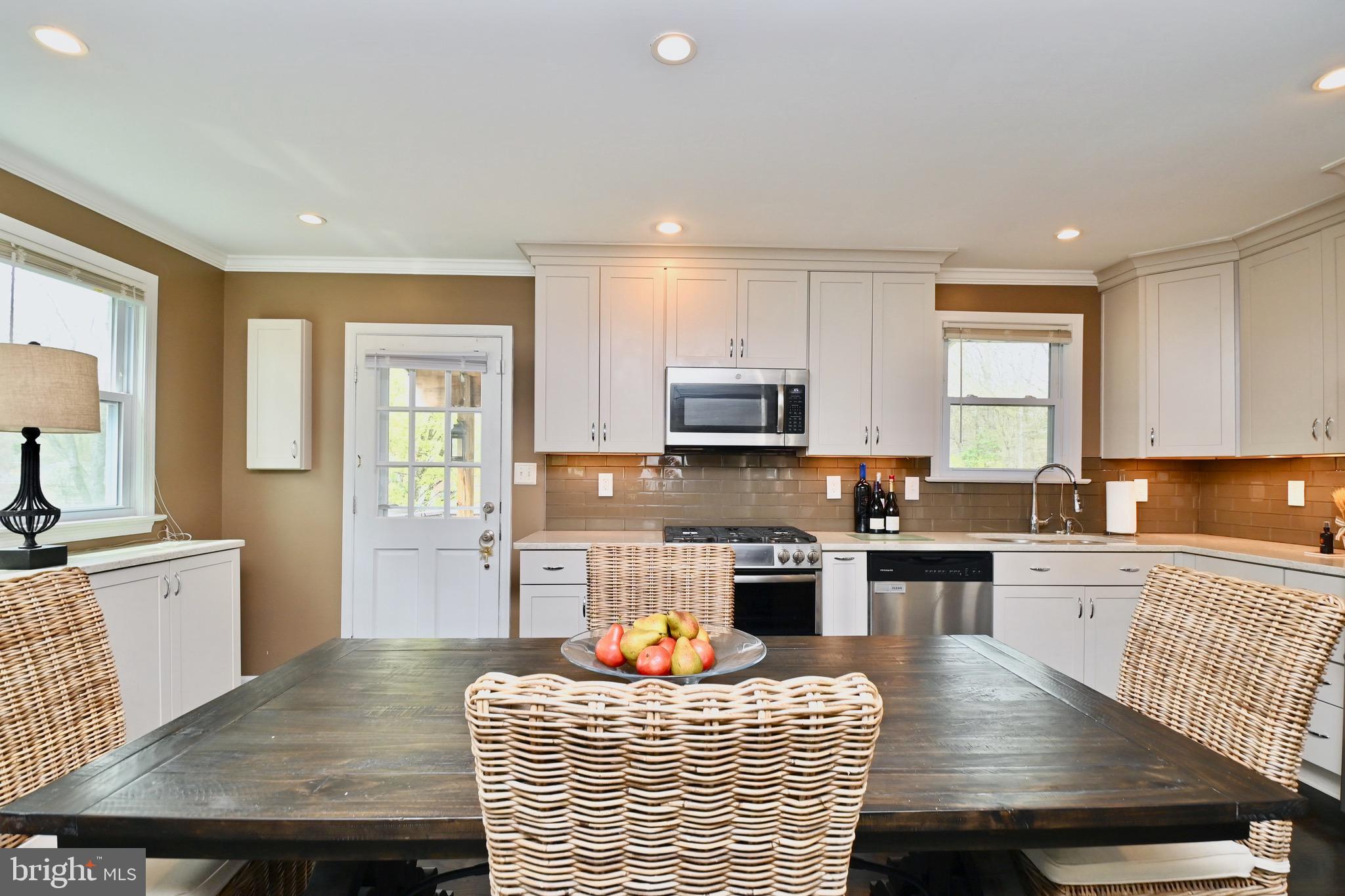 CAMP SPRINGS - Residential