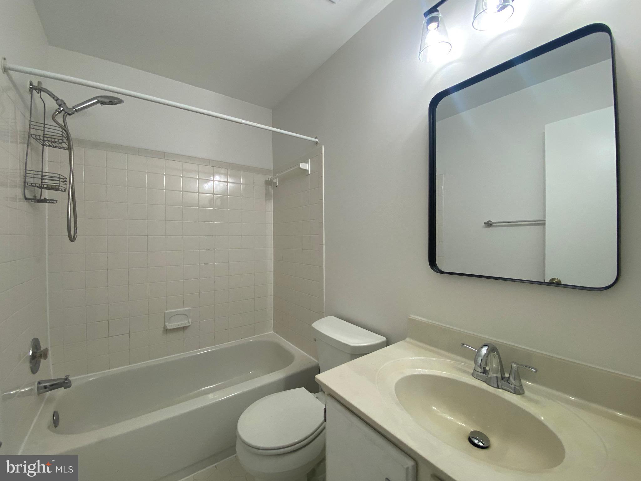 COUNTRYSIDE - Residential Lease