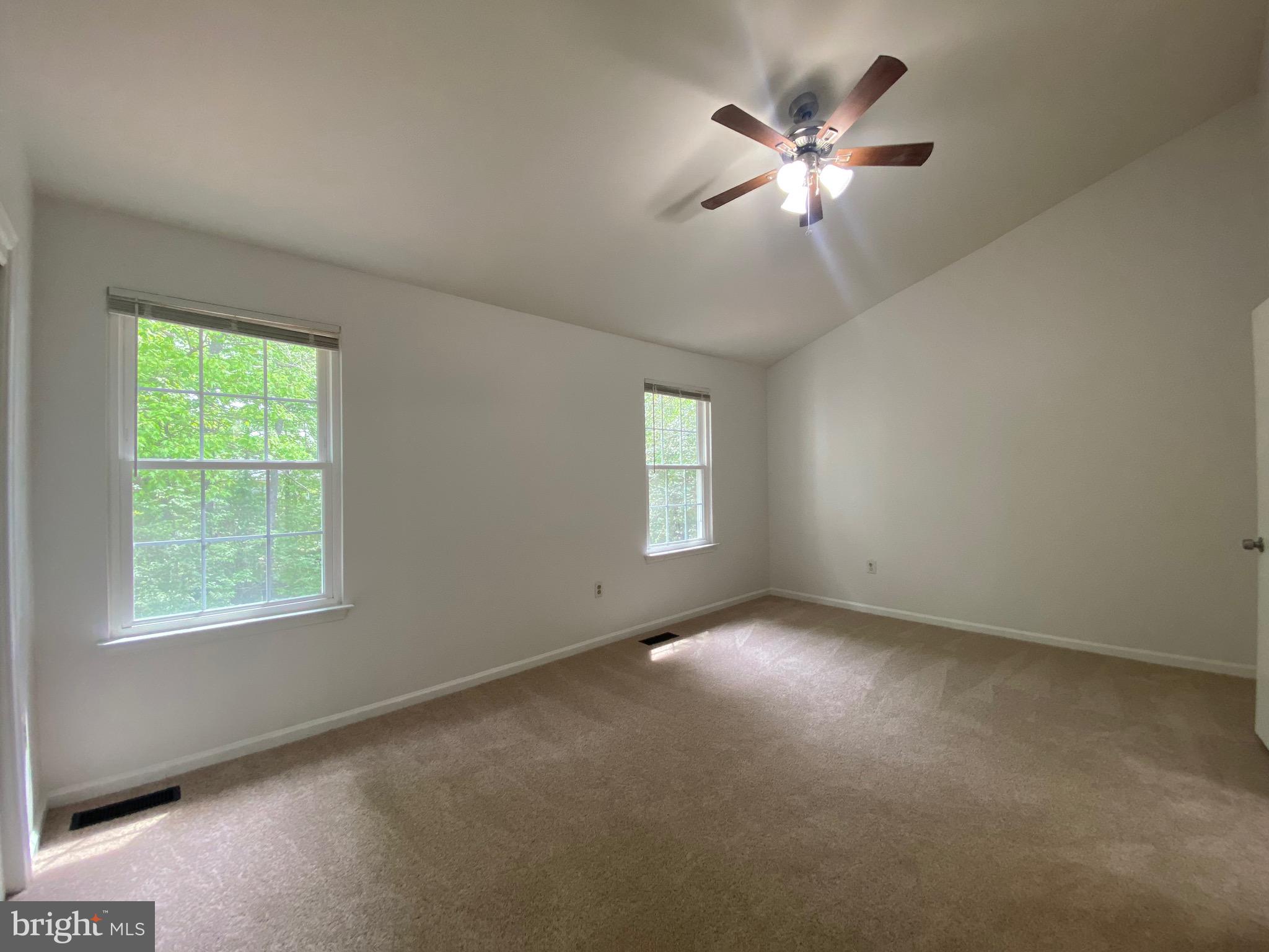 COUNTRYSIDE - Residential Lease