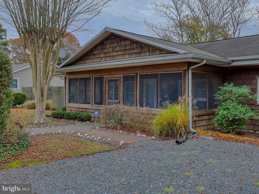 TRUITTS MIDWAY - Residential