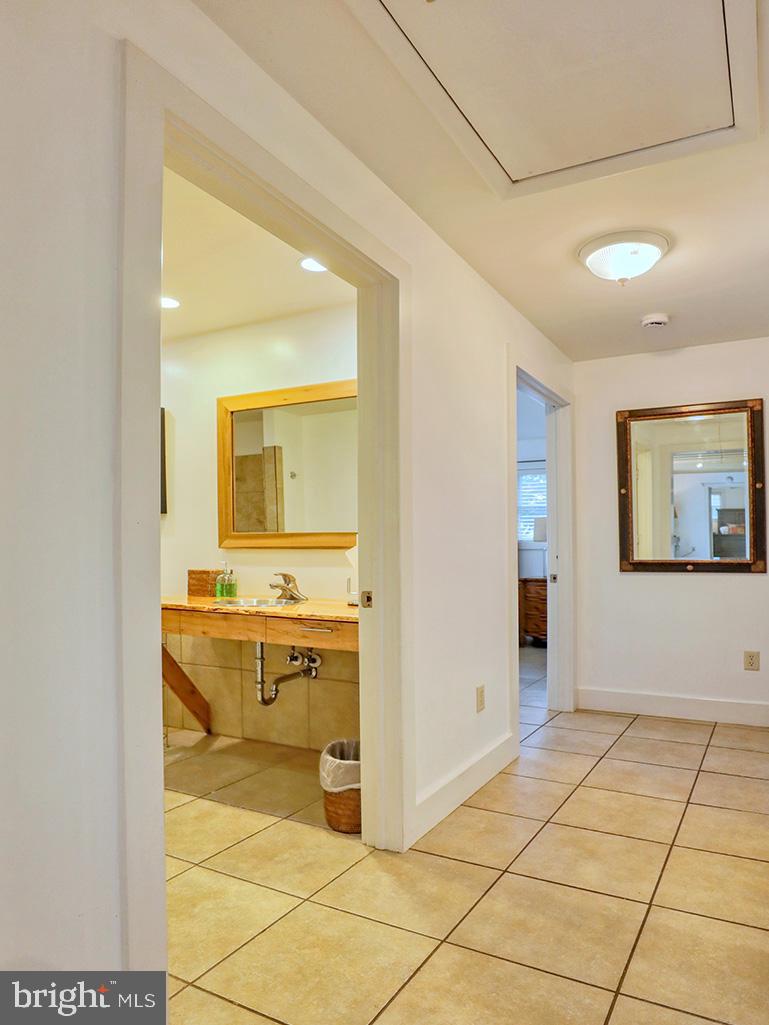 TRUITTS MIDWAY - Residential