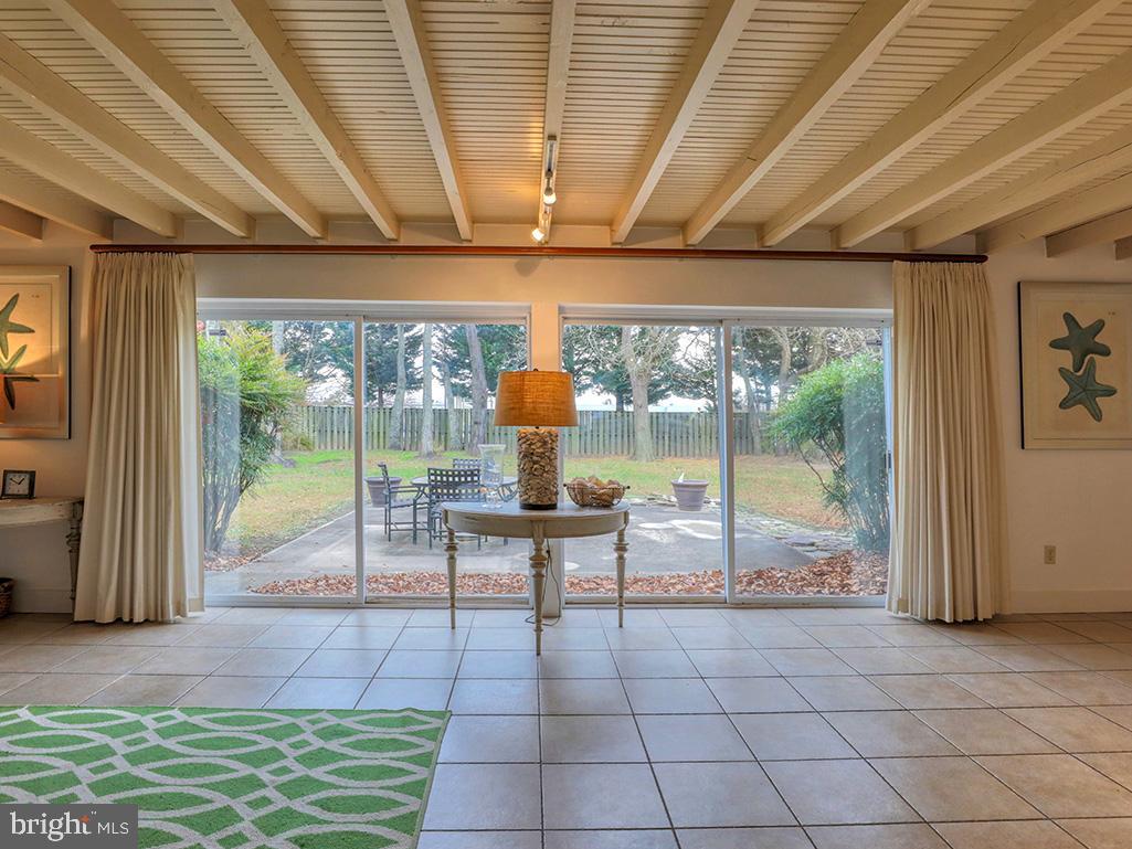 TRUITTS MIDWAY - Residential