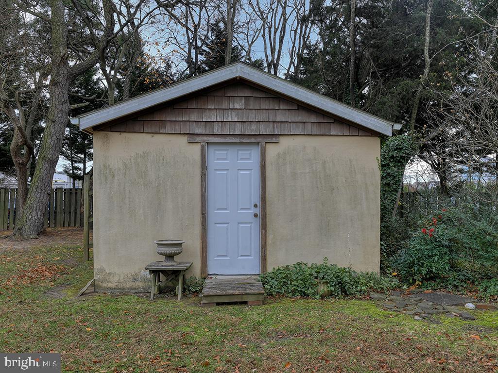 TRUITTS MIDWAY - Residential