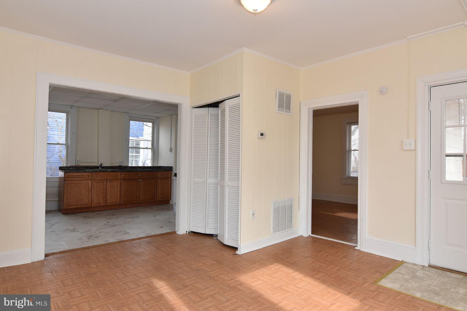 CITY OF MANASSAS - Residential Lease