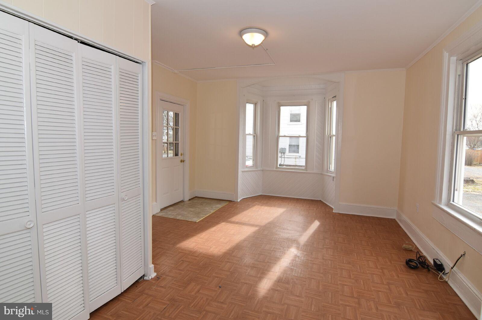 CITY OF MANASSAS - Residential Lease