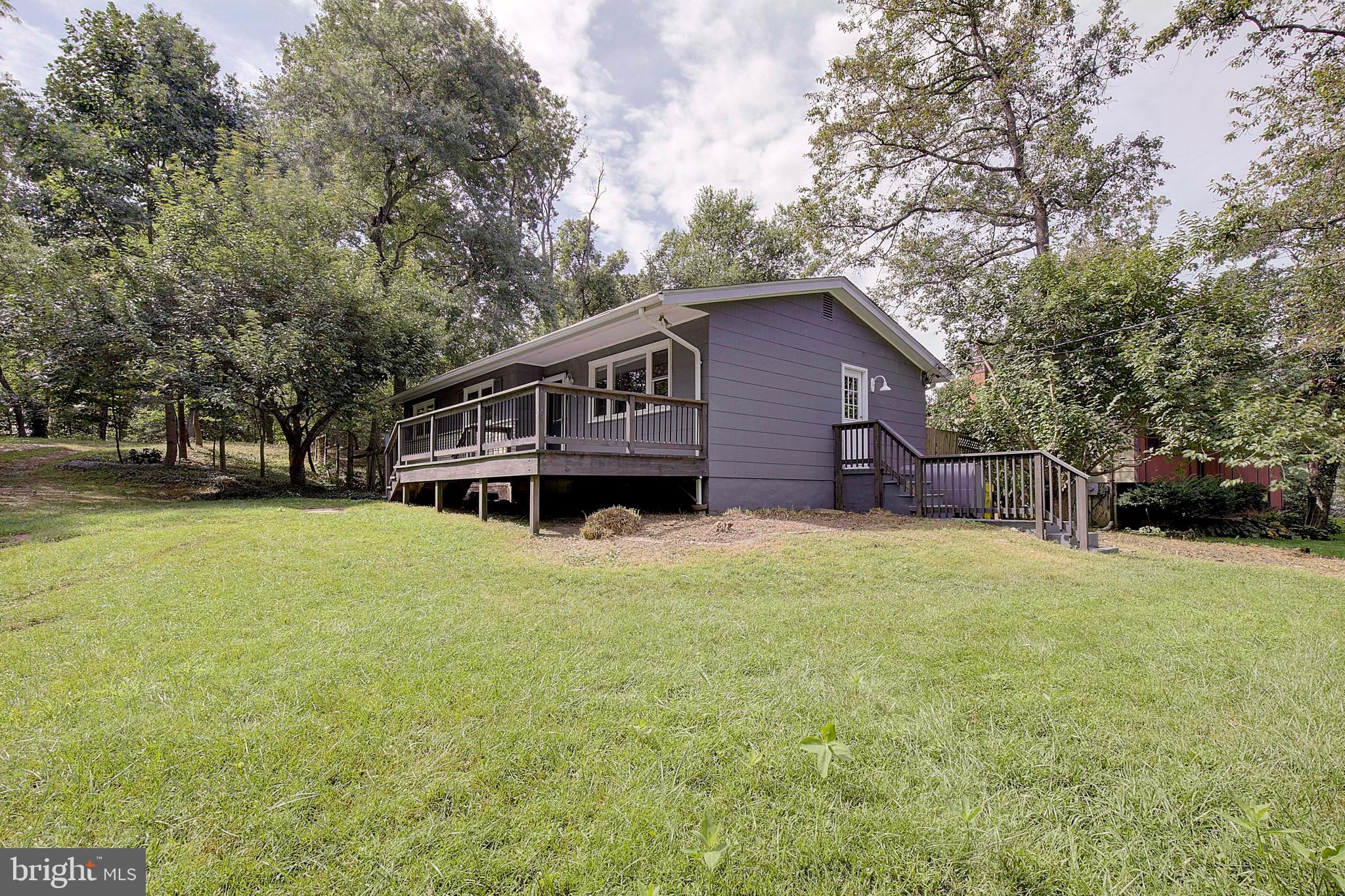 SUNRISE BEACH - Residential