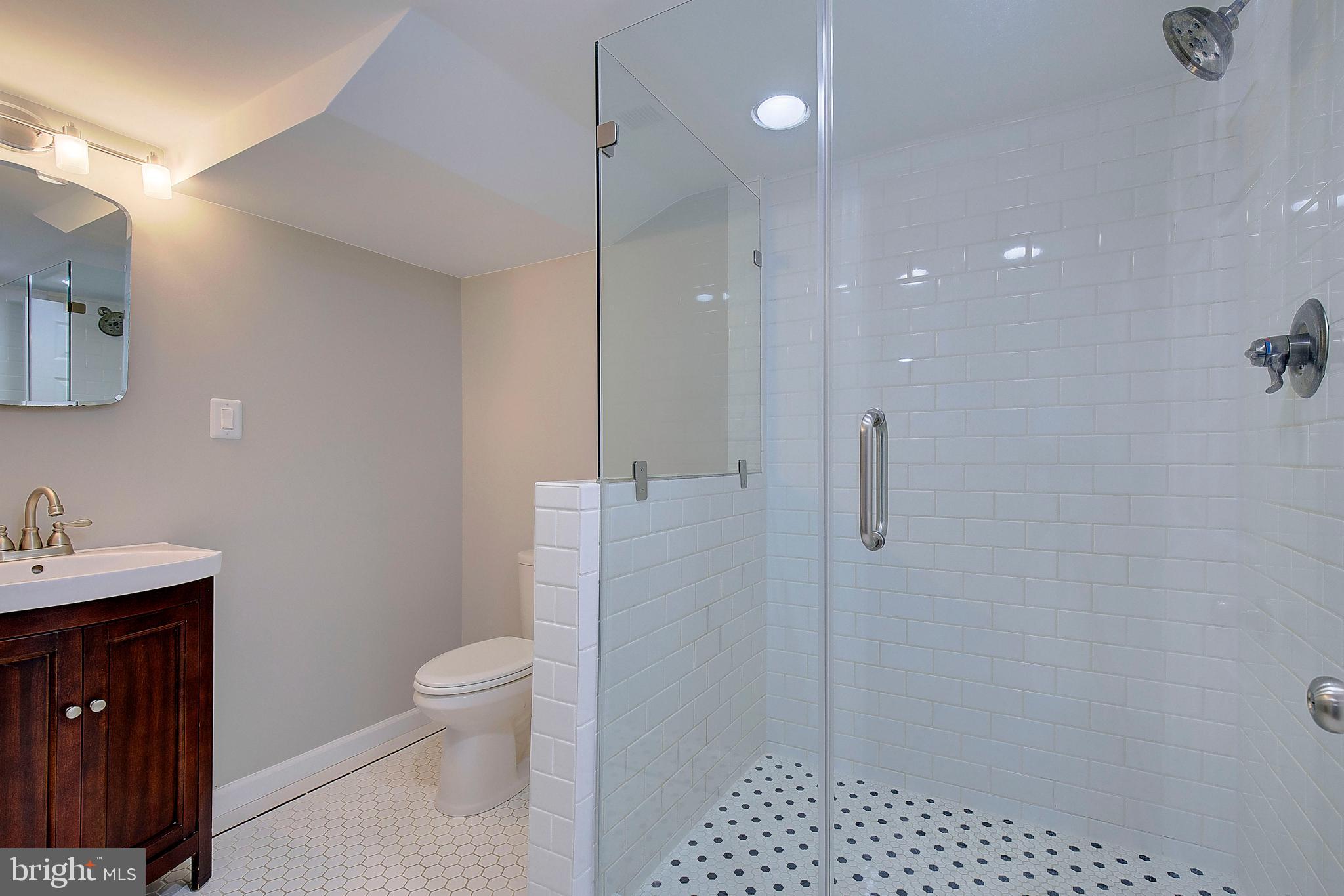 SUNRISE BEACH - Residential