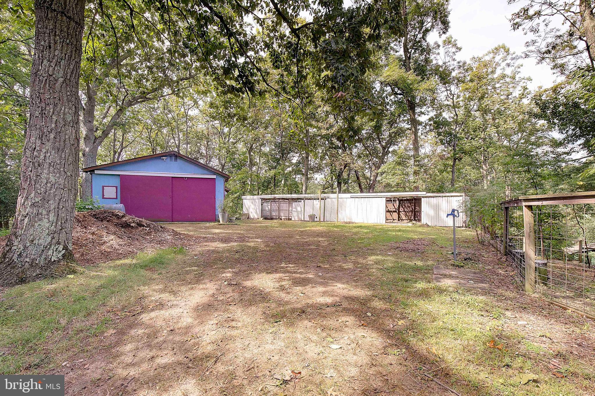 SUNRISE BEACH - Residential