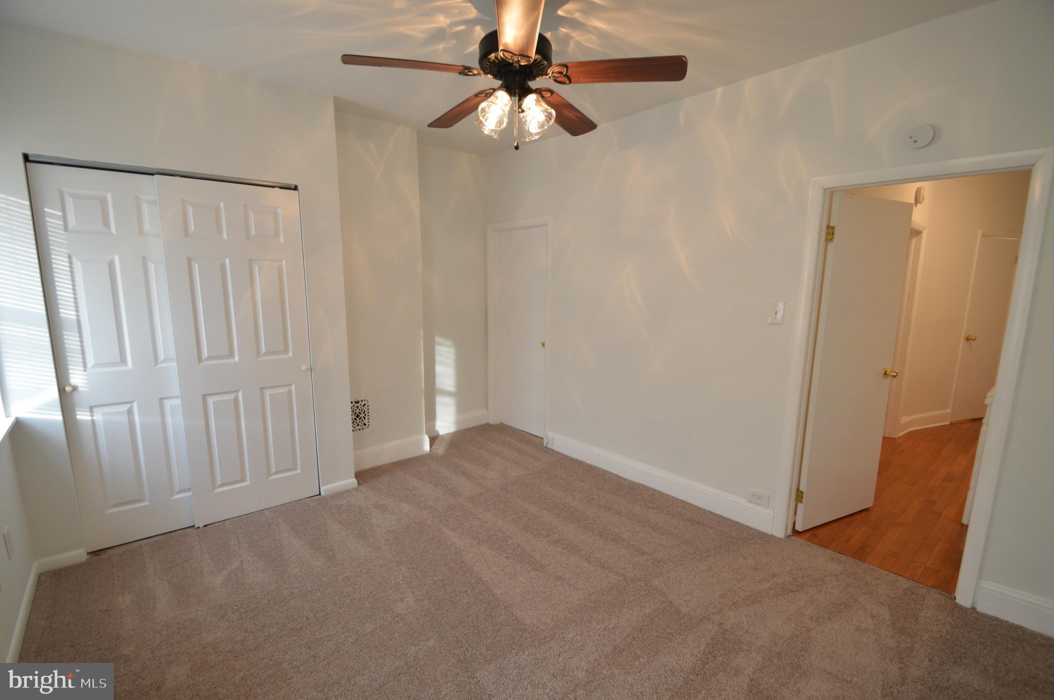 LOWER MOYAMENSING - Residential Lease