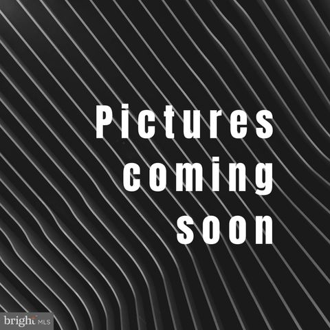 34 BALSAM COURT HOLLAND PA 18966