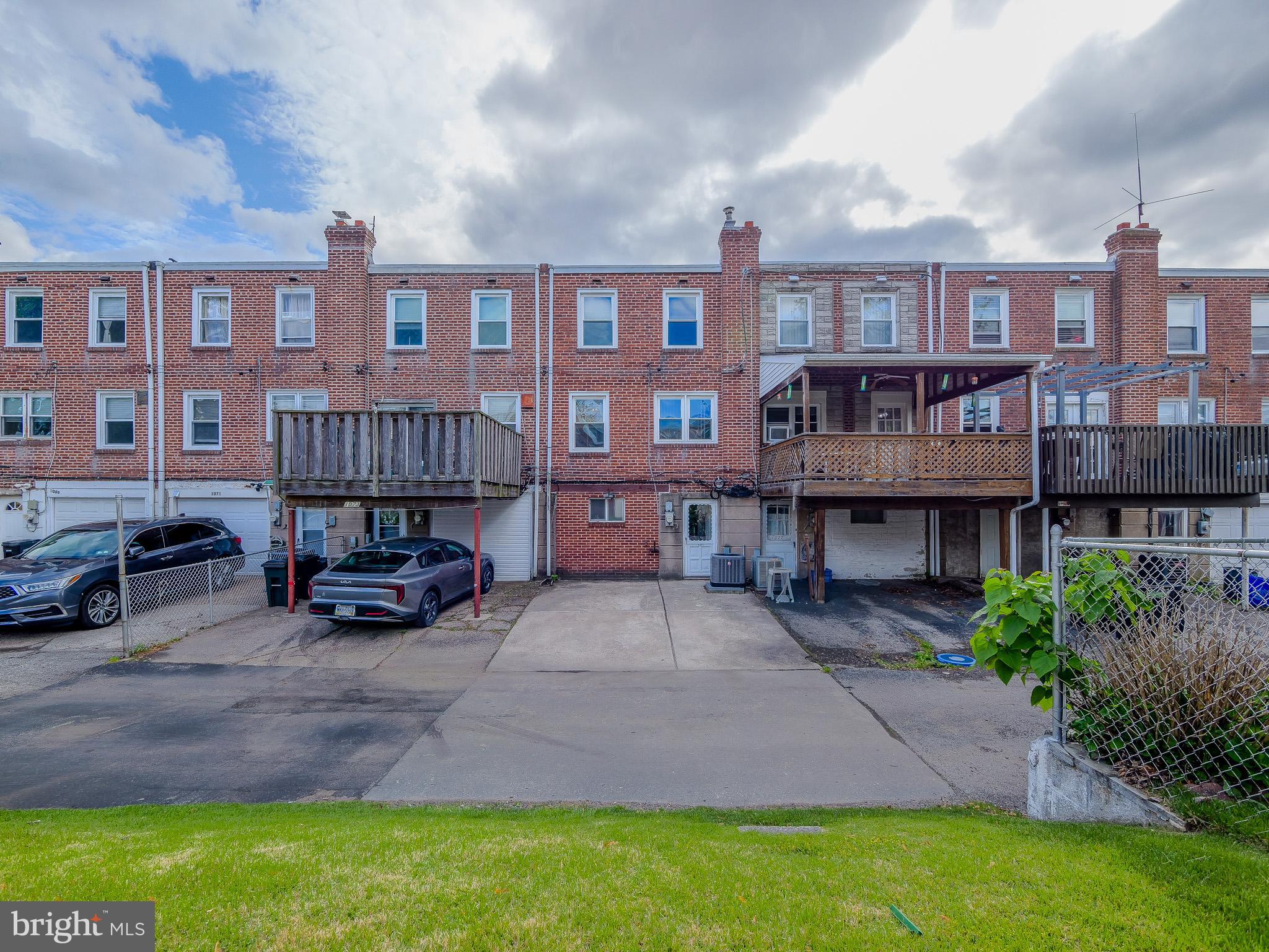 BRIARCLIFFE - Residential