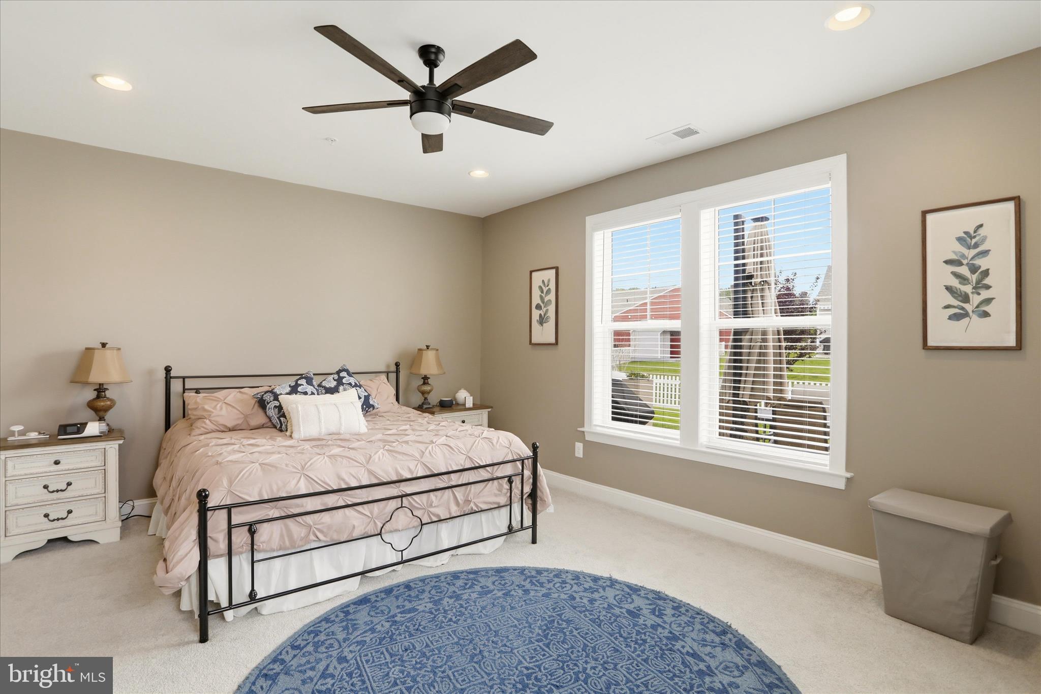 ROSEHILL MANOR - Residential