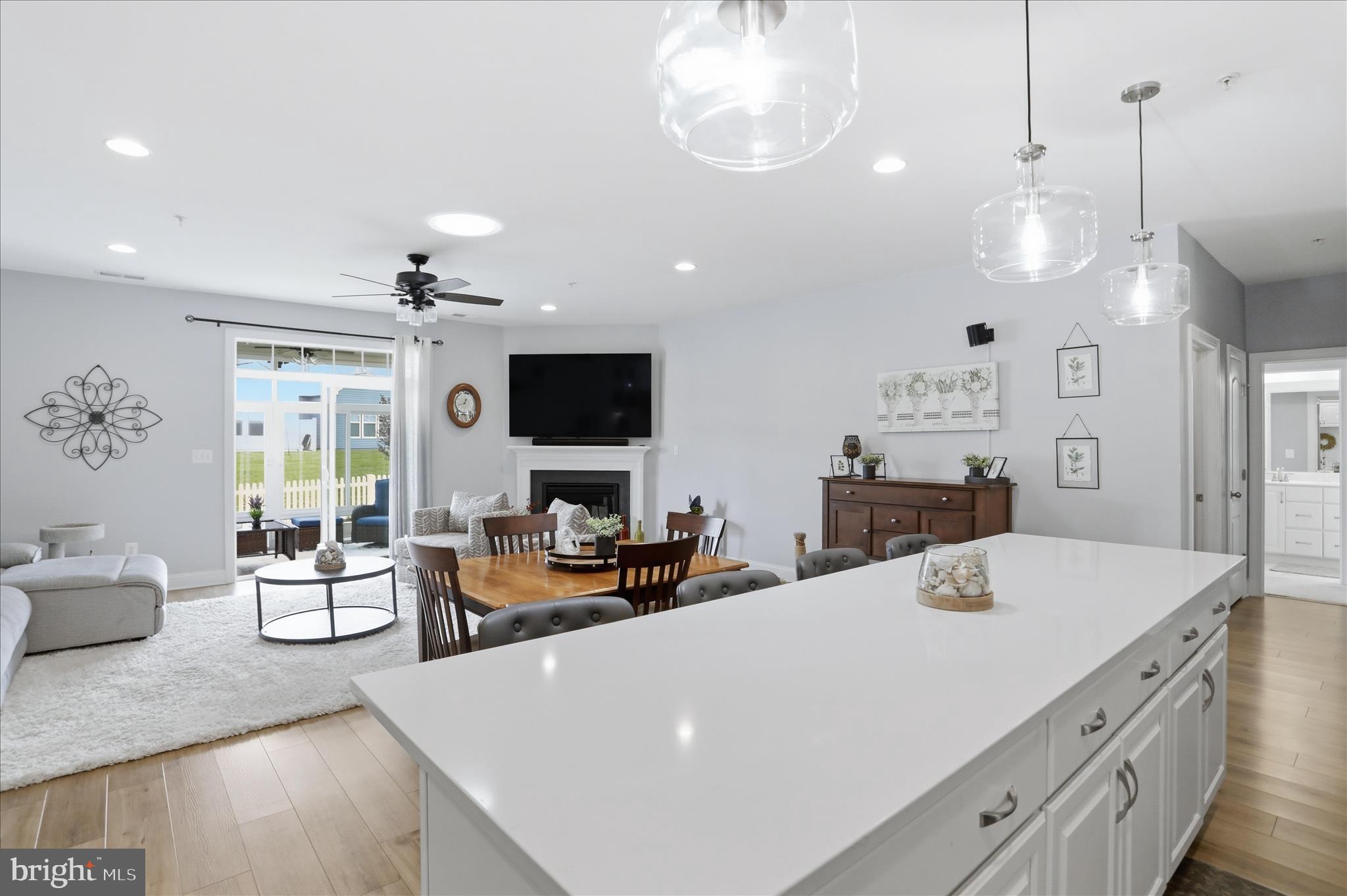 ROSEHILL MANOR - Residential