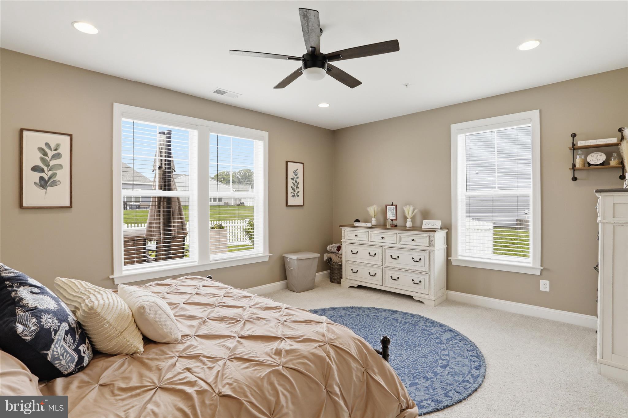 ROSEHILL MANOR - Residential