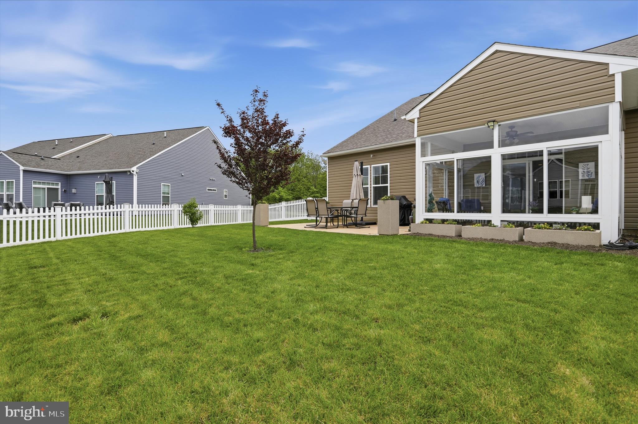 ROSEHILL MANOR - Residential