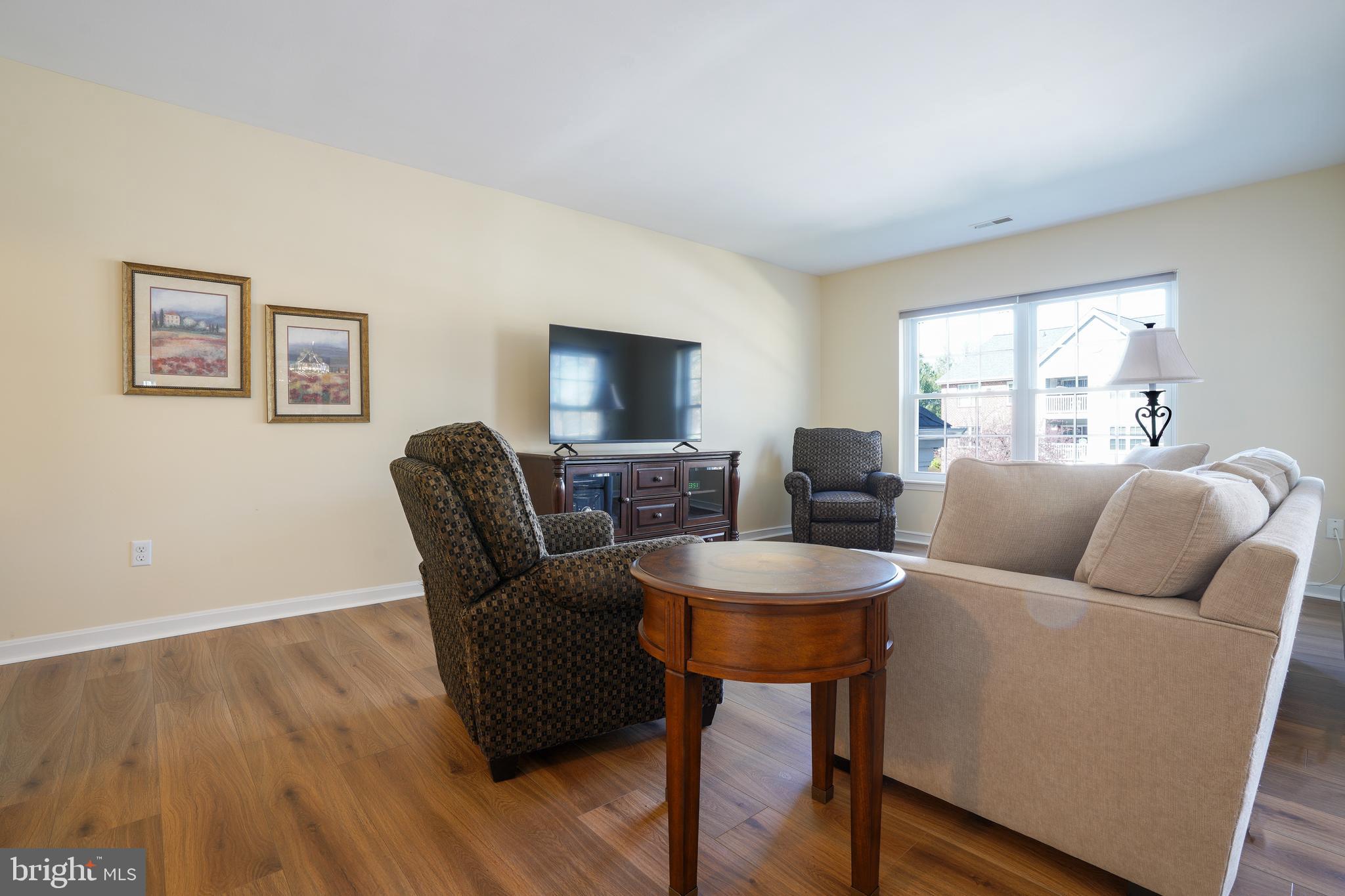 10 RUMFORD DRIVE 201
