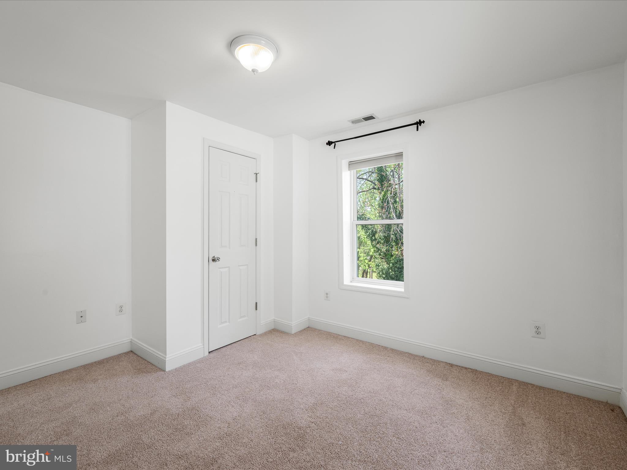 STEPHENS CITY - Residential Lease