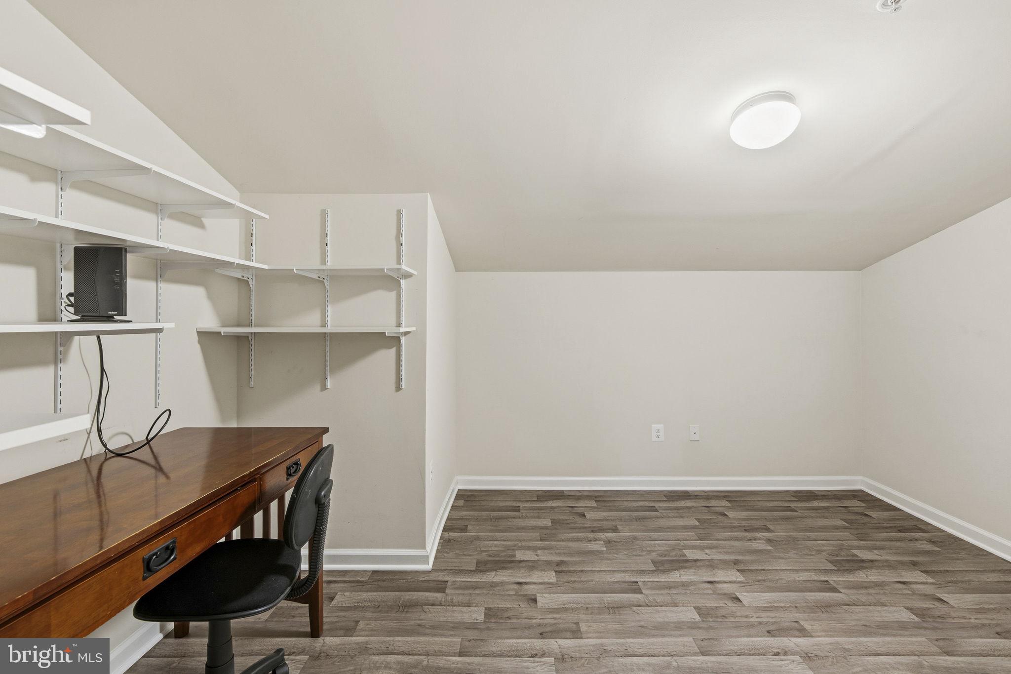 FALLSTON COMMONS - Residential