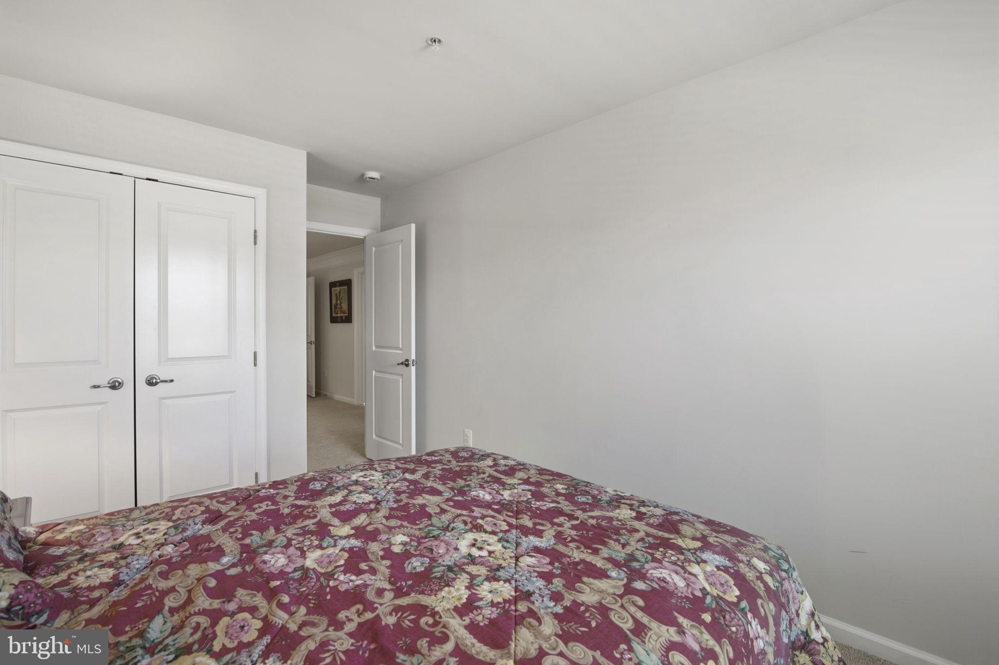 FALLSTON COMMONS - Residential