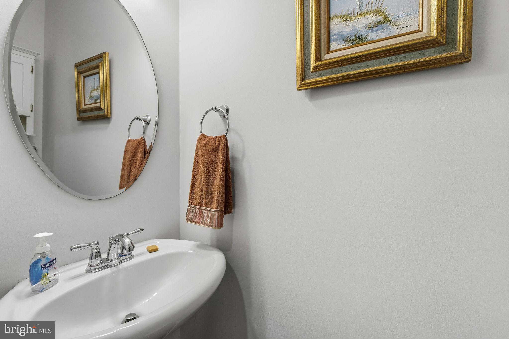 FALLSTON COMMONS - Residential