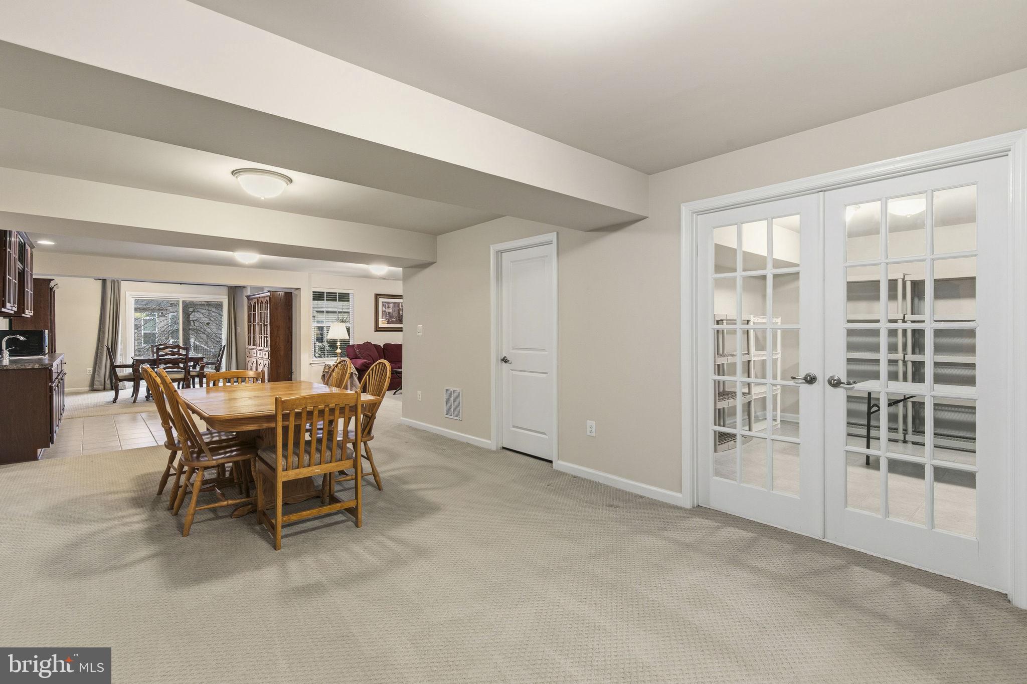 FALLSTON COMMONS - Residential