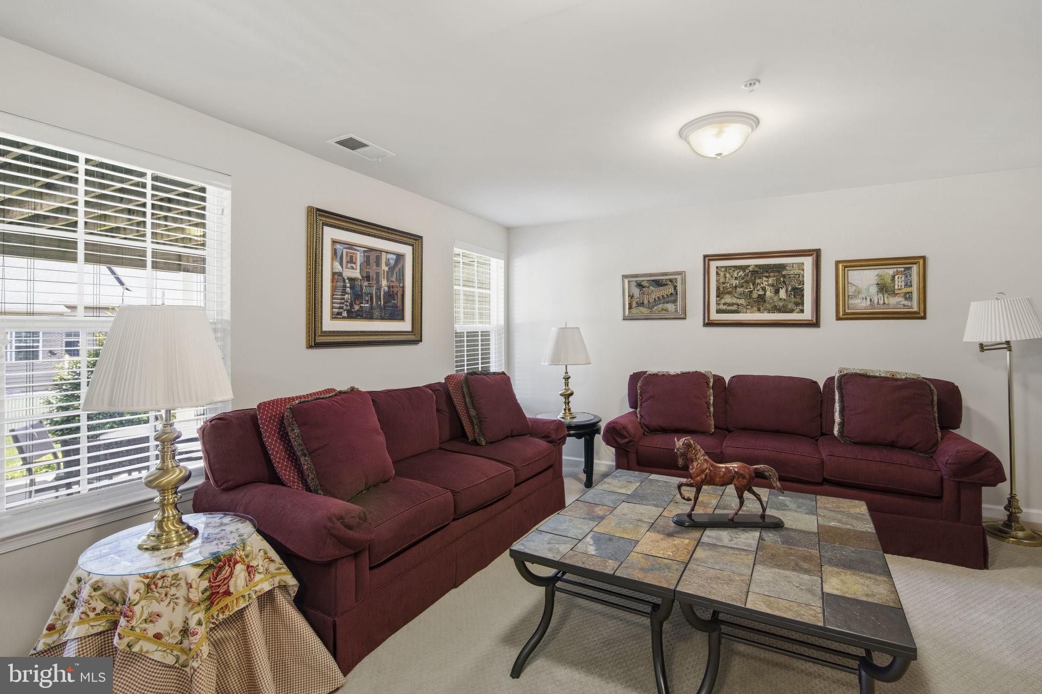 FALLSTON COMMONS - Residential