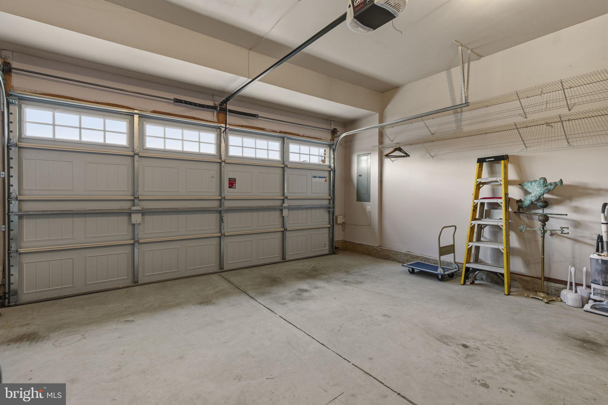 FALLSTON COMMONS - Residential