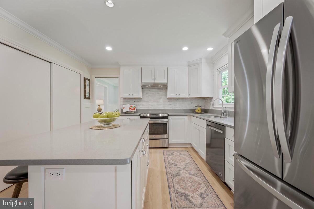 GLEN ECHO HEIGHTS - Residential