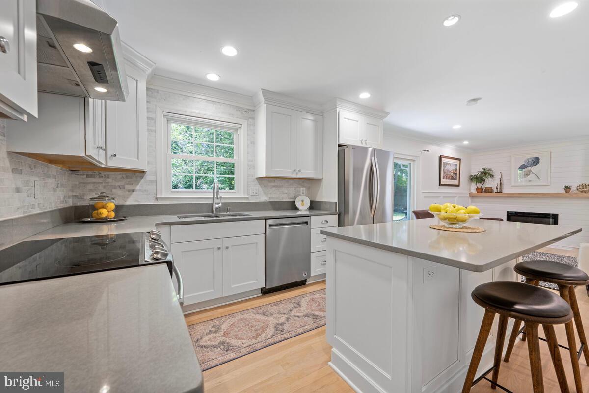 GLEN ECHO HEIGHTS - Residential