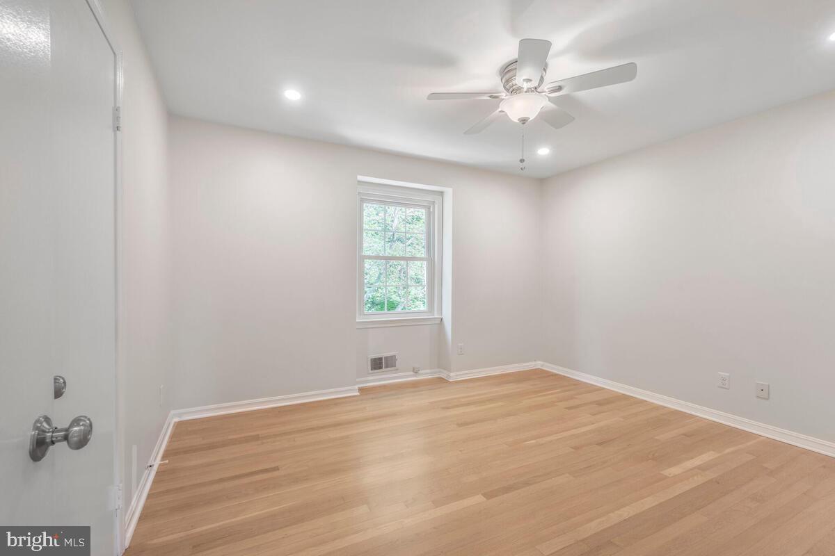 GLEN ECHO HEIGHTS - Residential