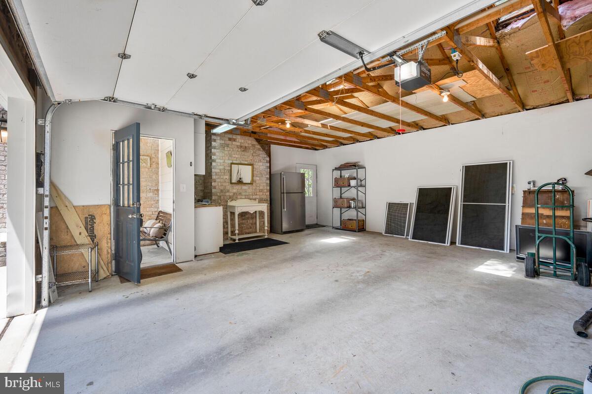 GLEN ECHO HEIGHTS - Residential