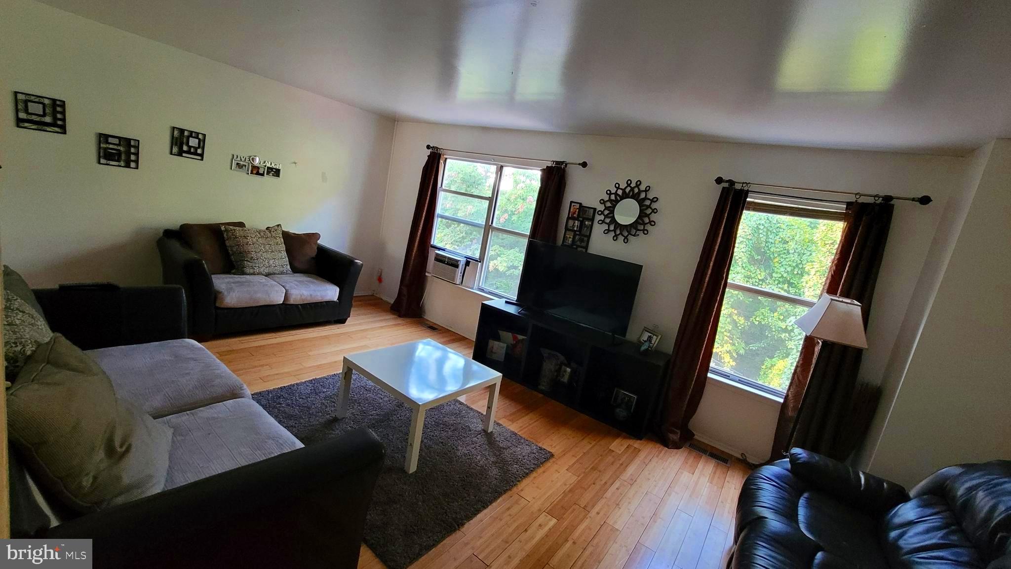 WOODSTREAM VILLAGE PLAT - Residential