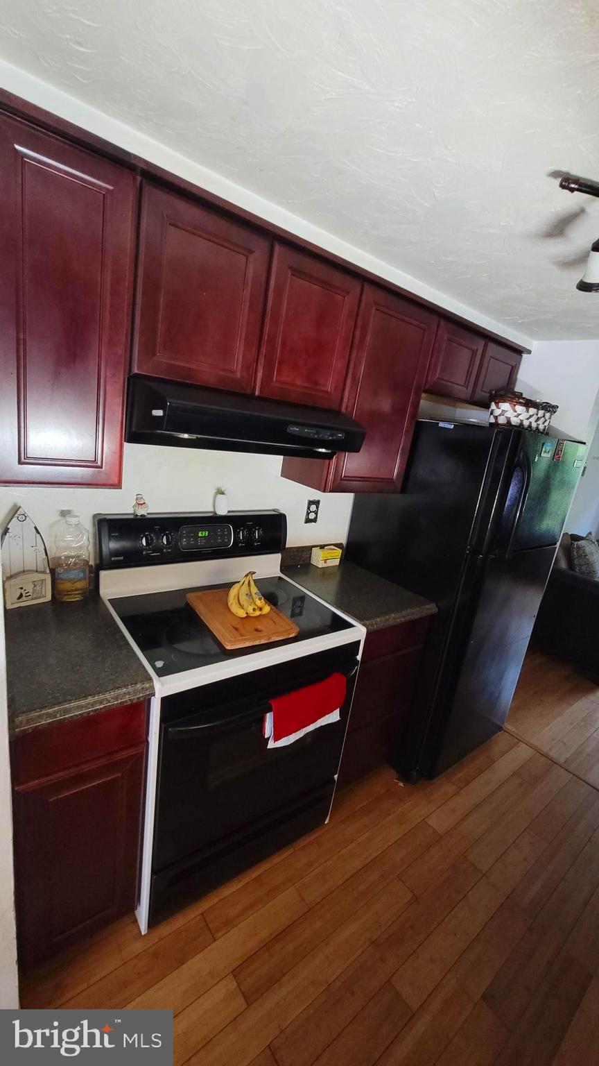 WOODSTREAM VILLAGE PLAT - Residential