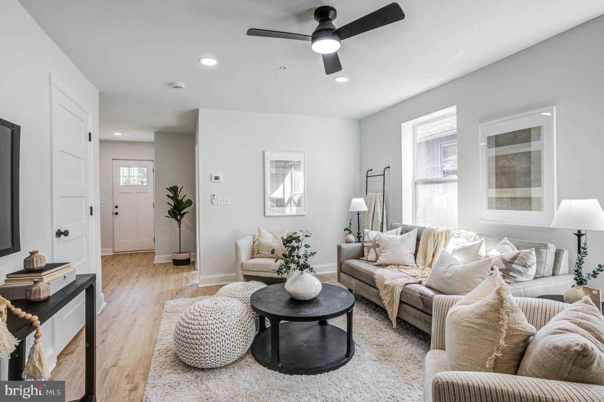 HOMEWOOD - Residential