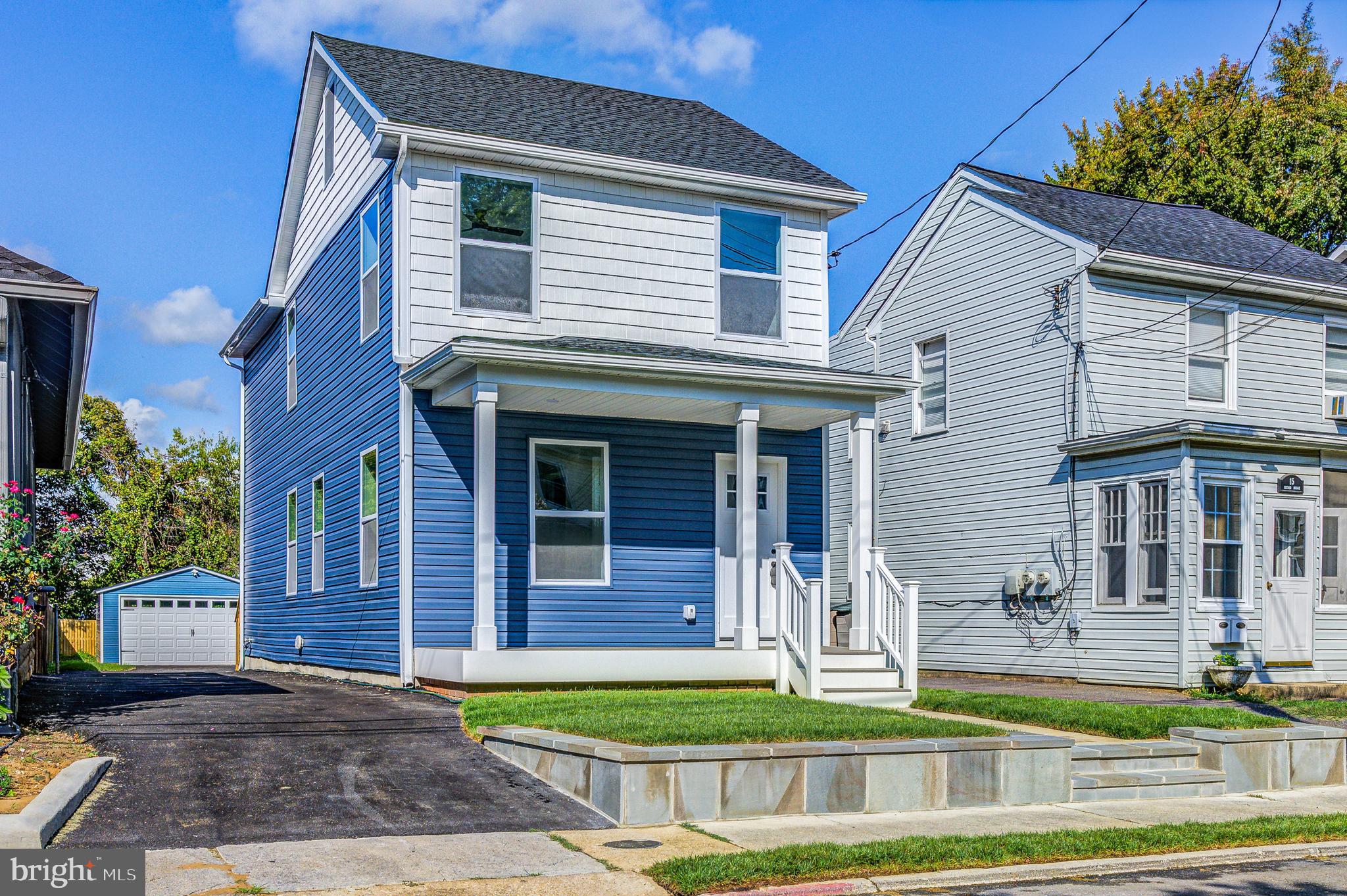 HOMEWOOD - Residential