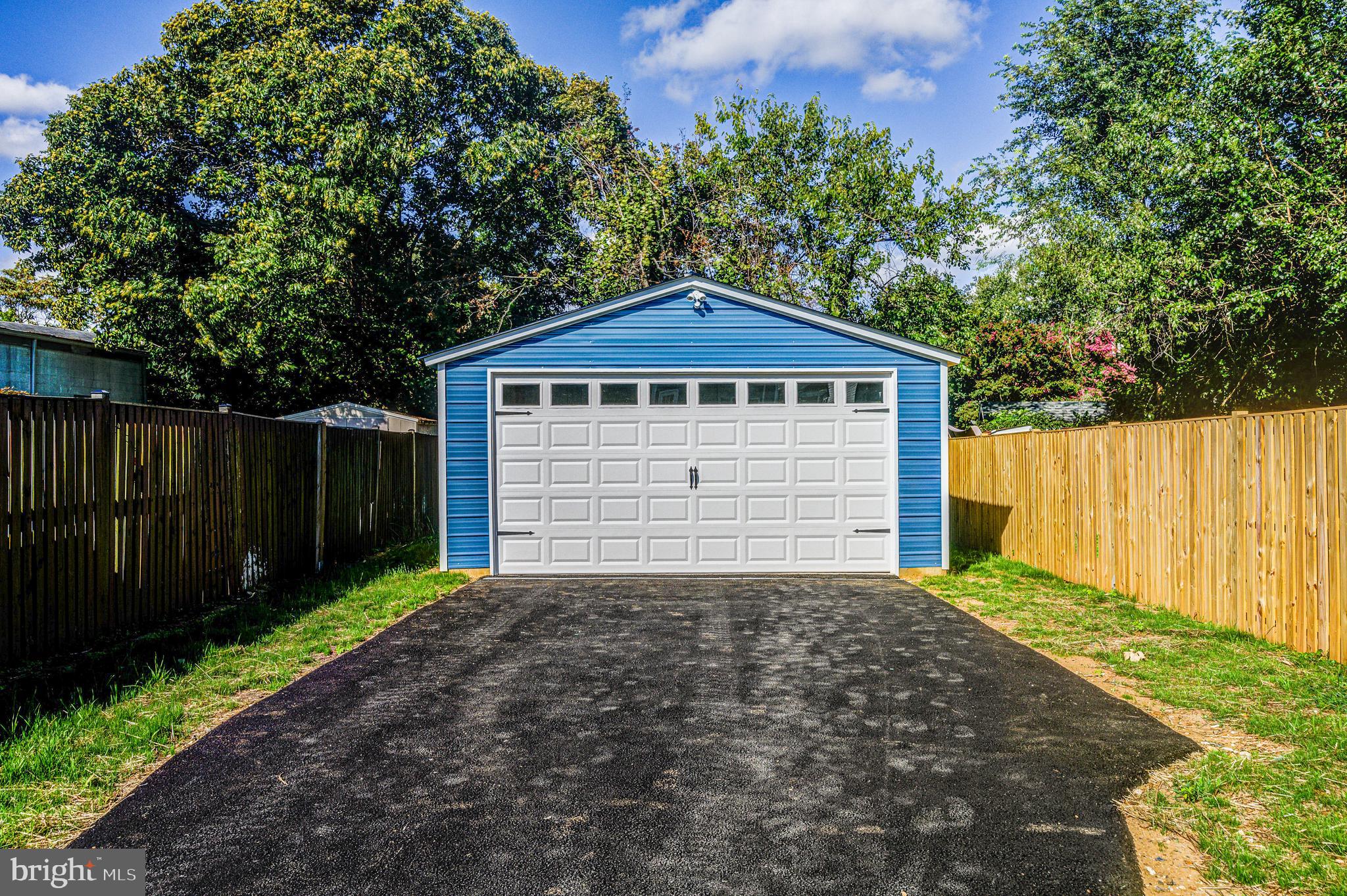 HOMEWOOD - Residential