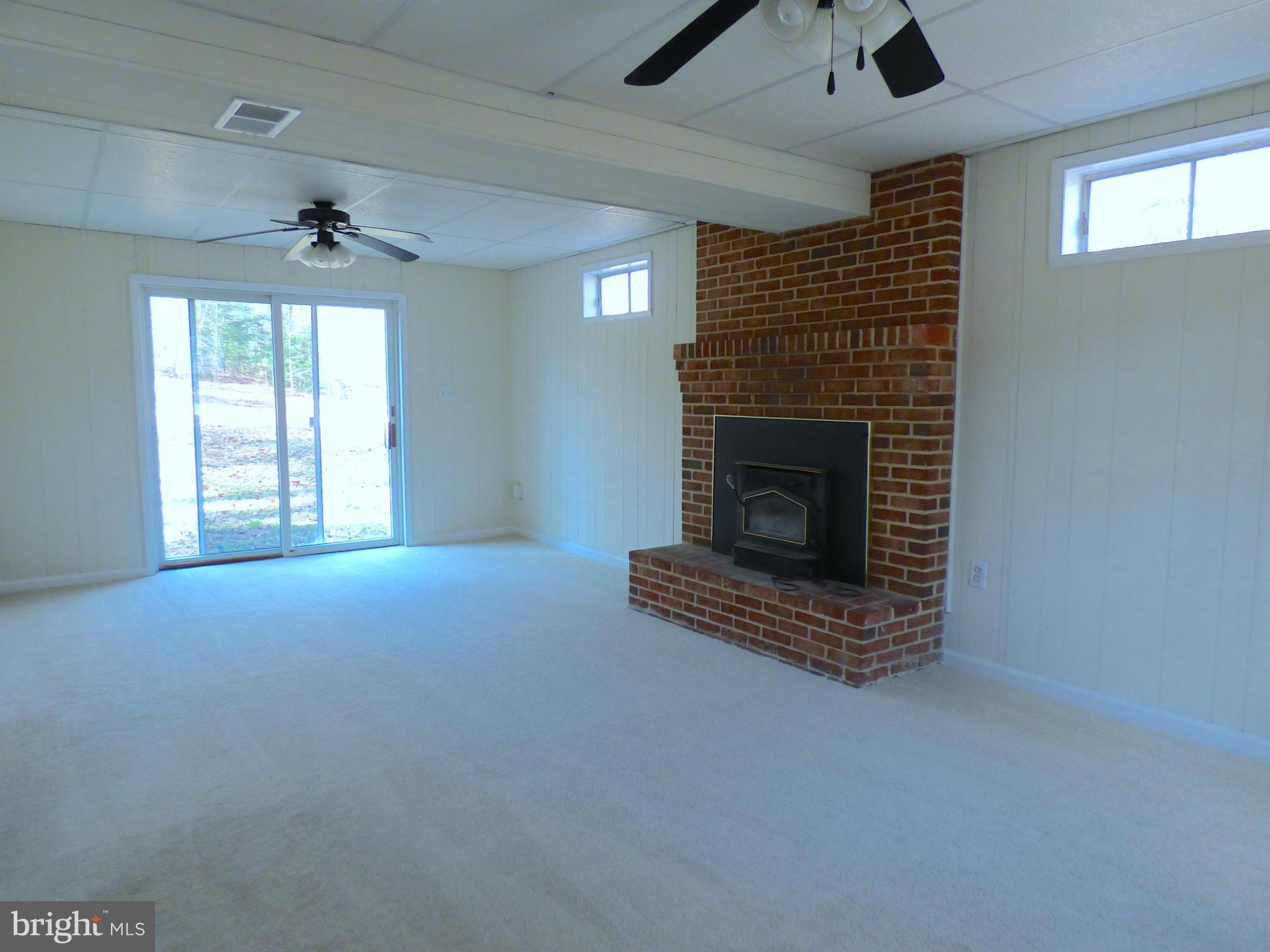 HOLLY GAF ACRES - Residential Lease