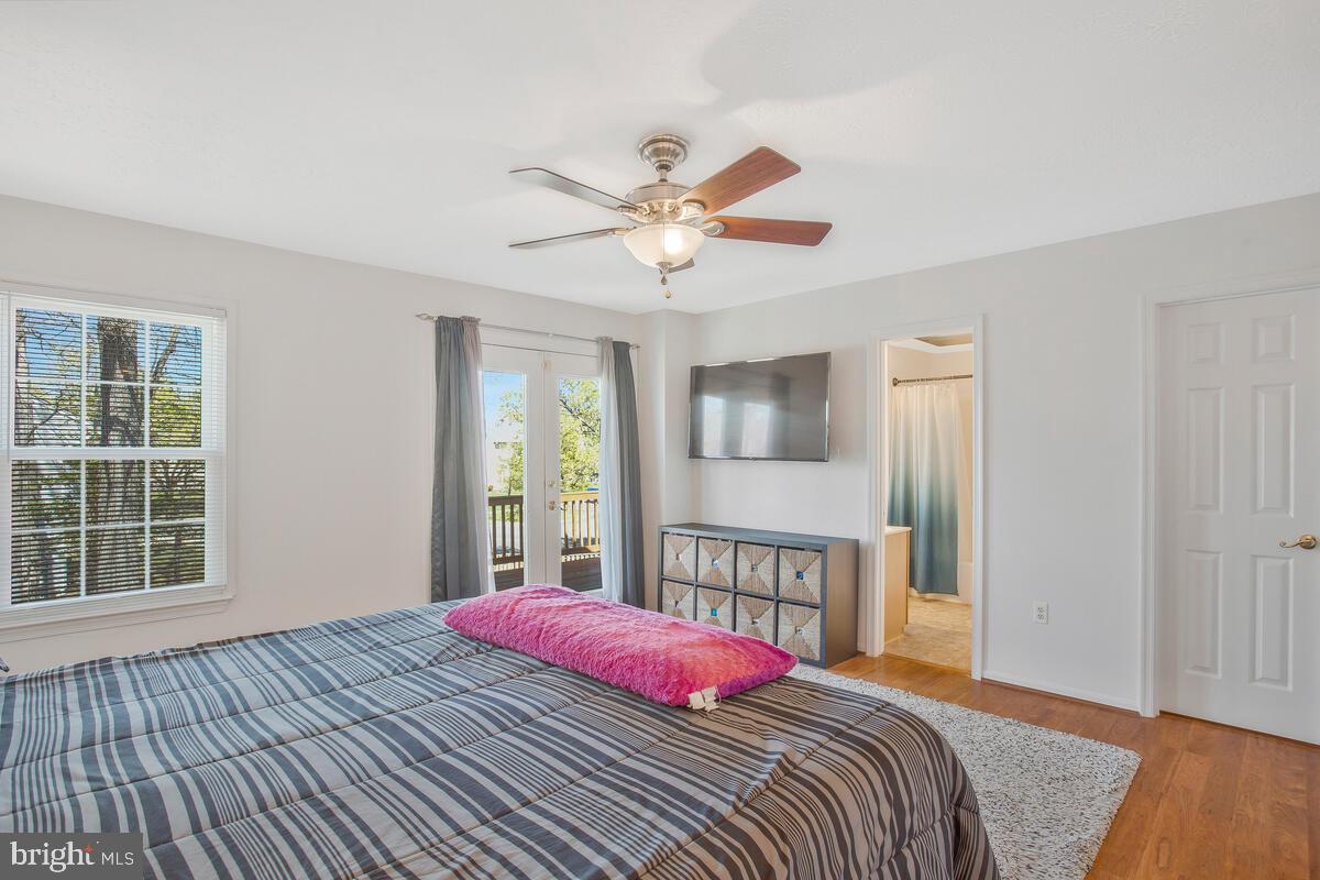 DORCHESTER - ST. CHARLES - Residential