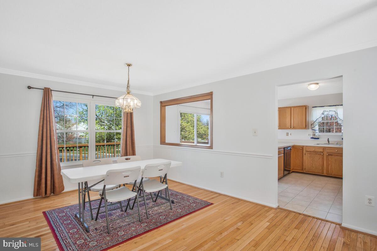 DORCHESTER - ST. CHARLES - Residential