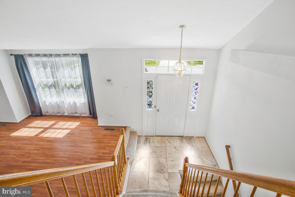 DORCHESTER - ST. CHARLES - Residential