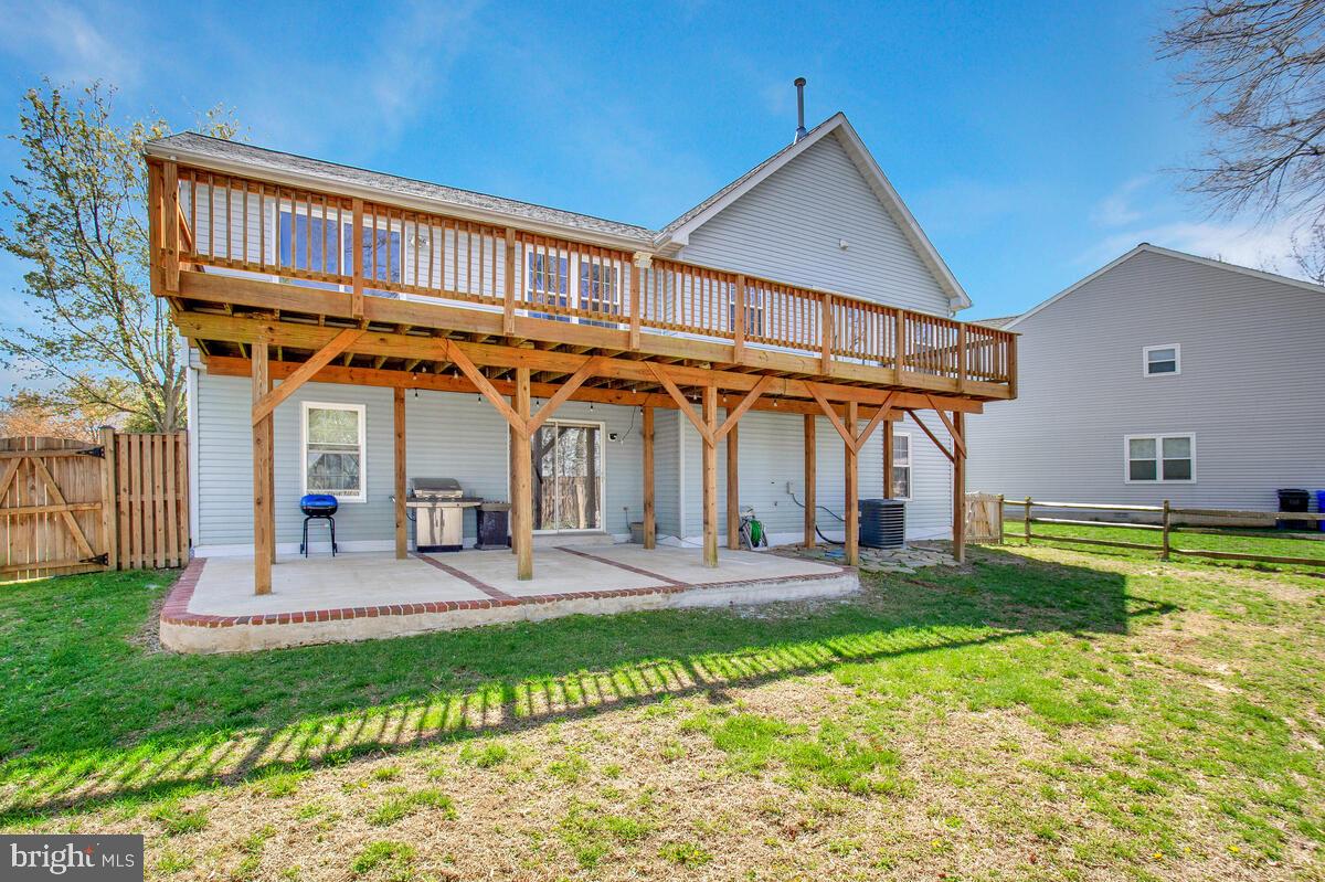 DORCHESTER - ST. CHARLES - Residential