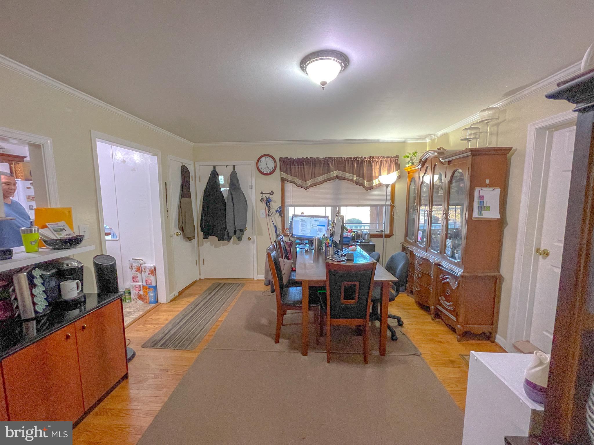 WINDSOR ESTATES - Residential