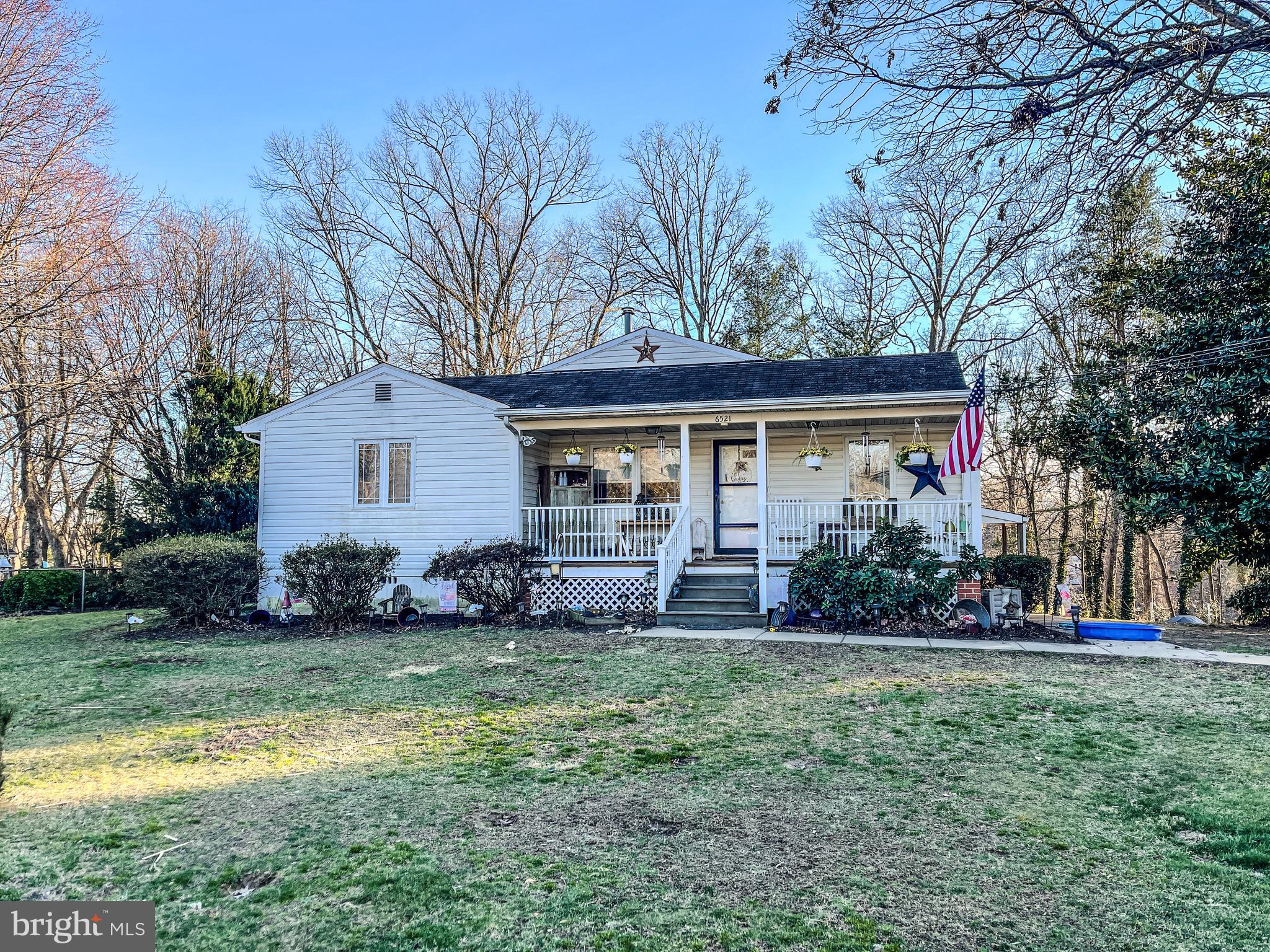 WINDSOR ESTATES - Residential