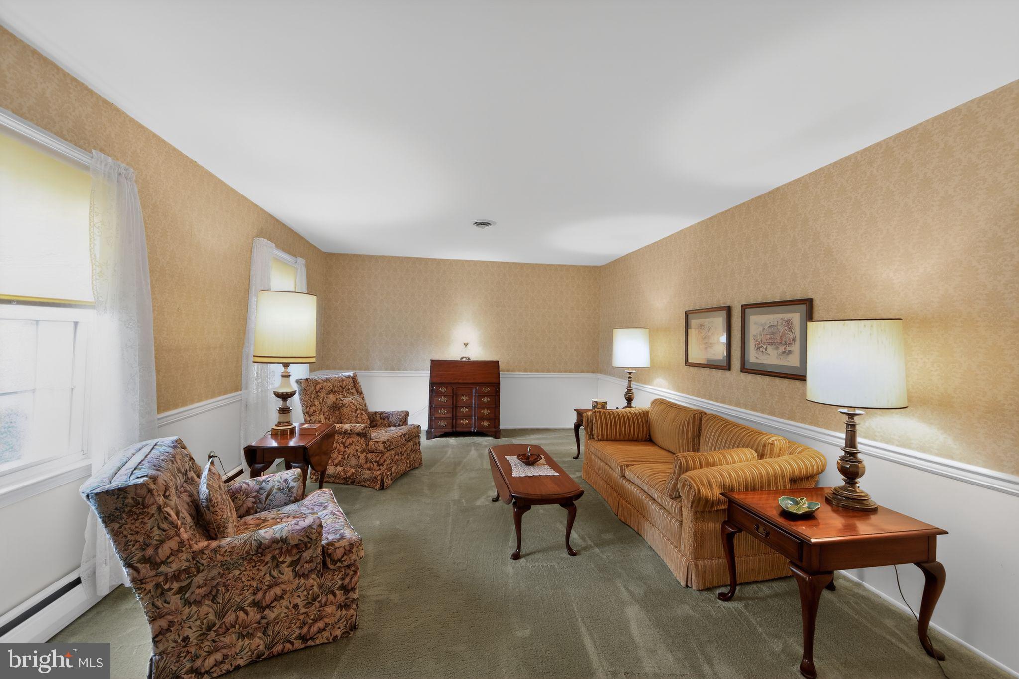 KNOLLWOOD - Residential