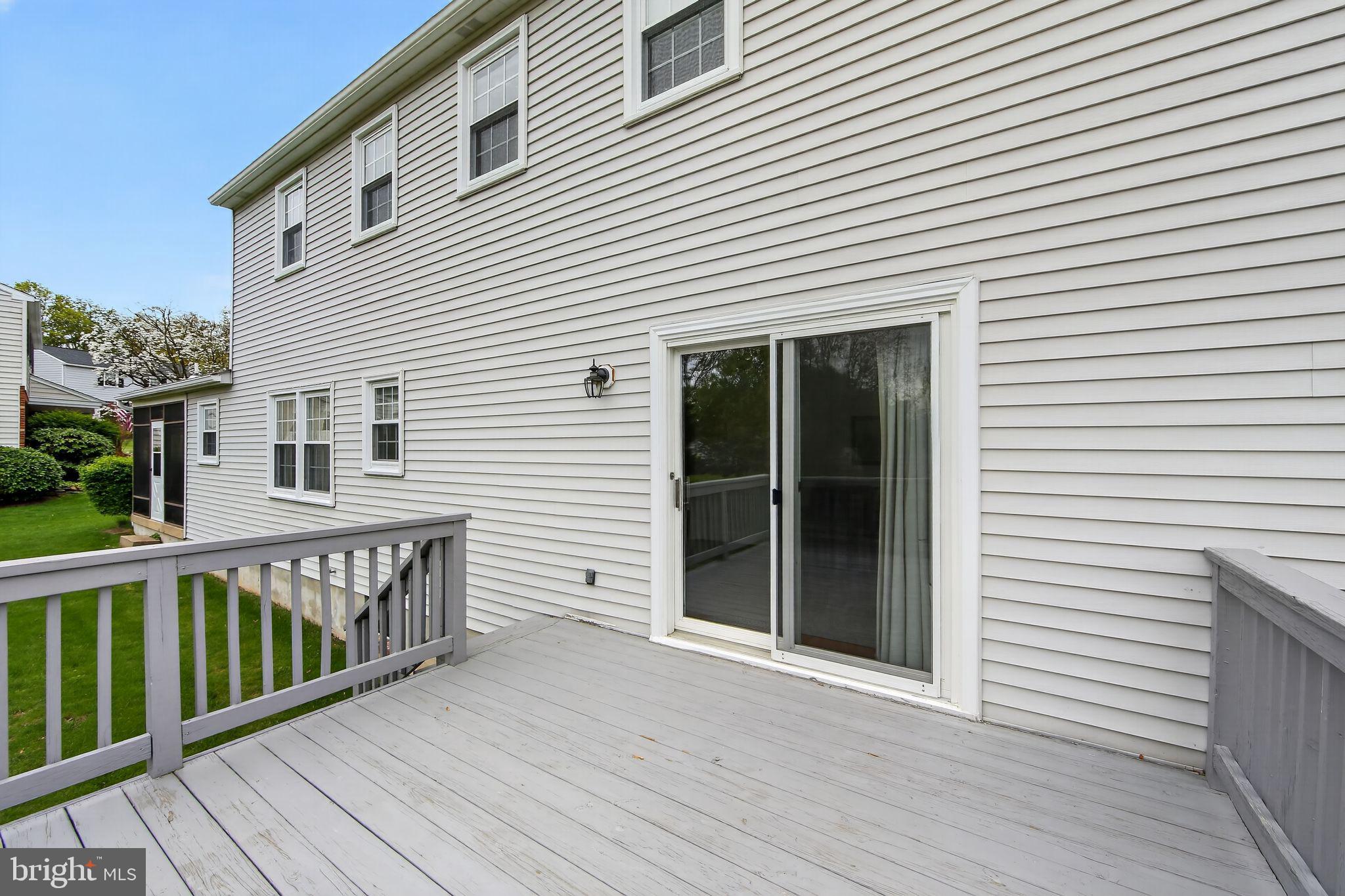 KNOLLWOOD - Residential