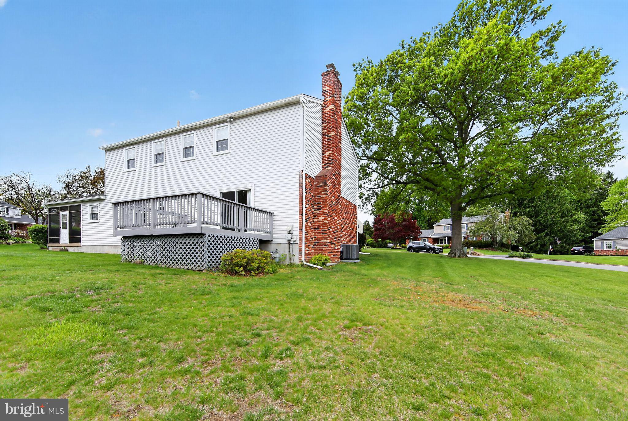 KNOLLWOOD - Residential
