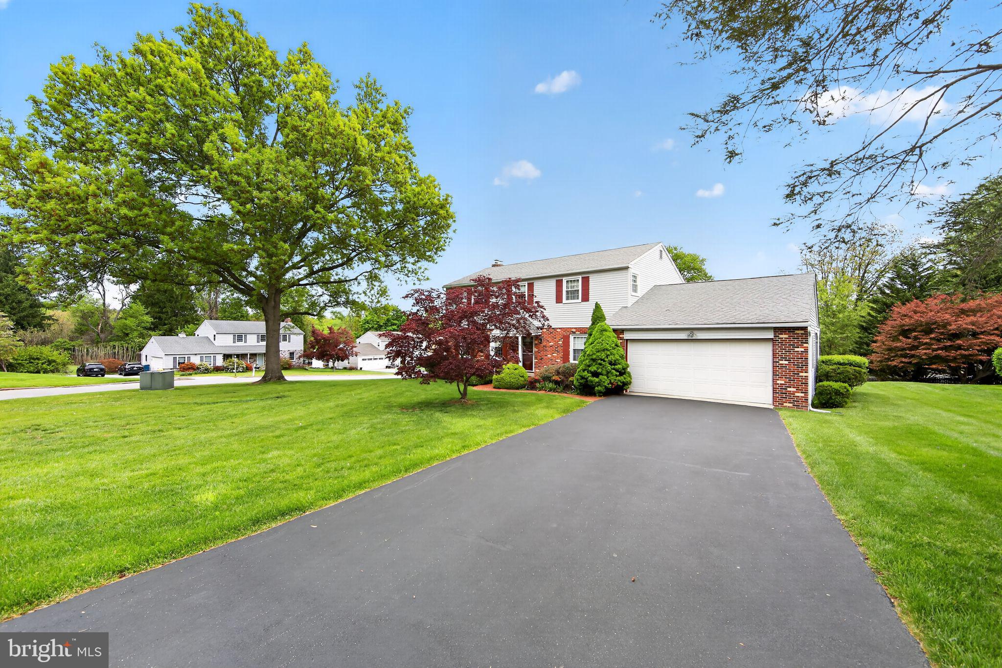KNOLLWOOD - Residential