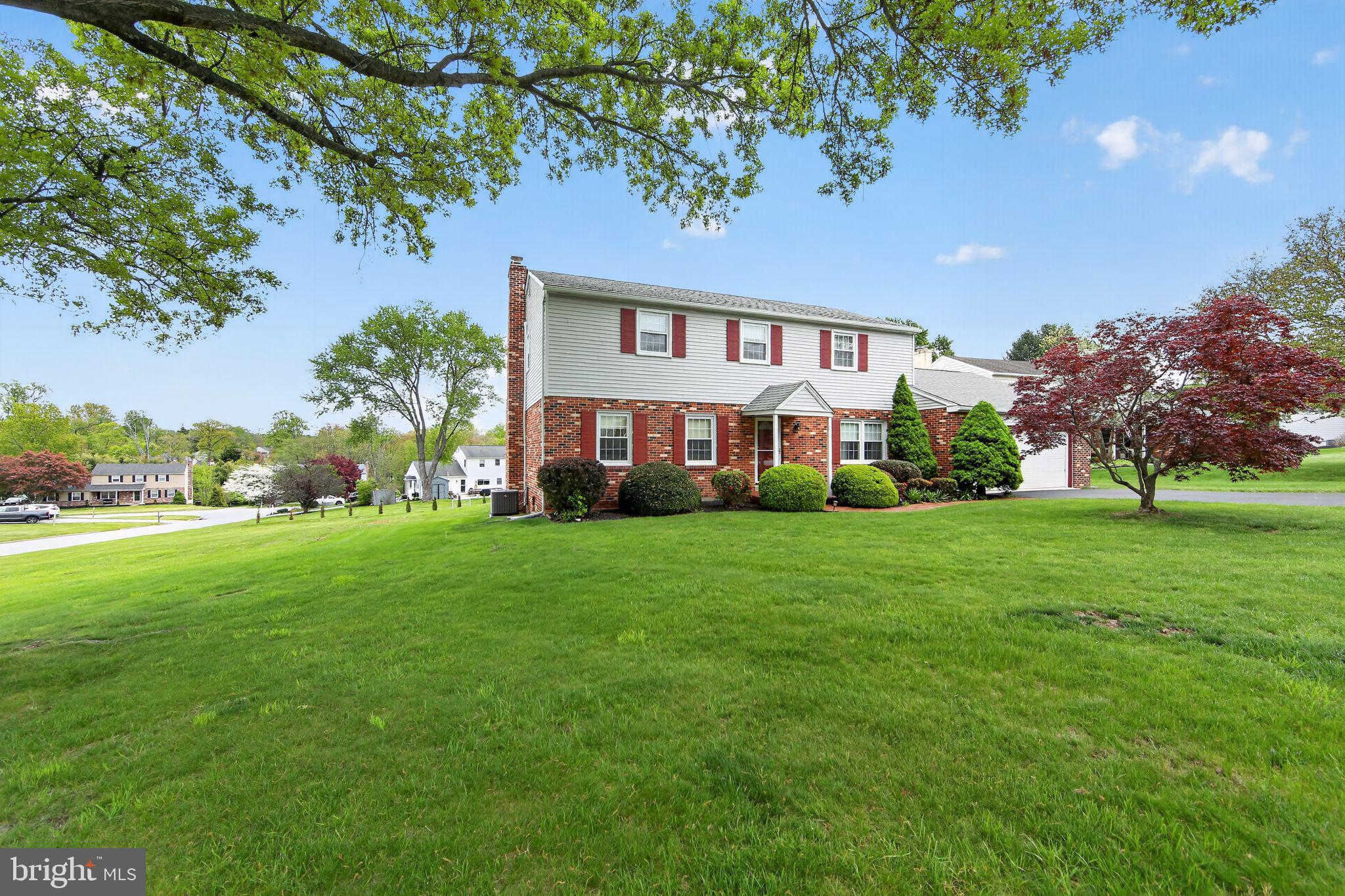 KNOLLWOOD - Residential